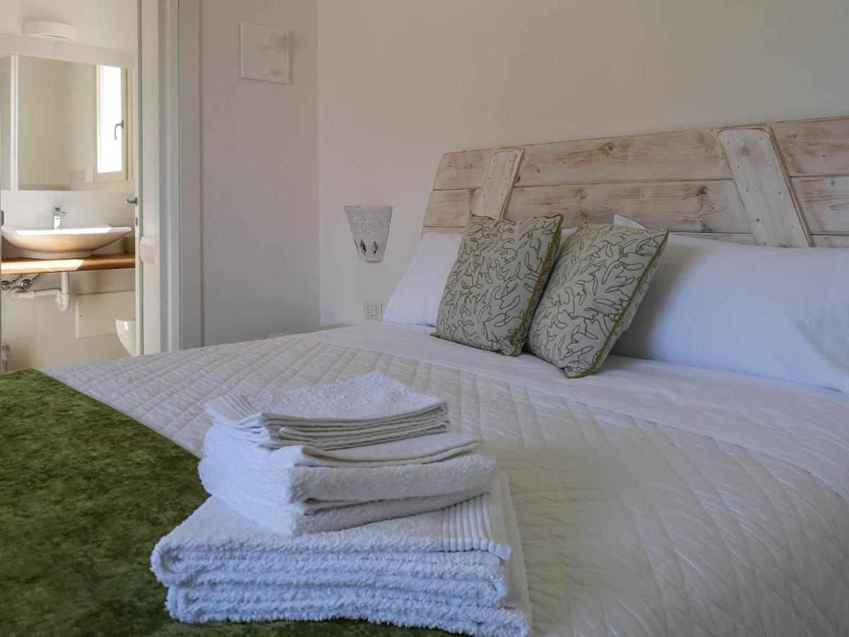 B&B Limone San Teodoro  Extérieur photo