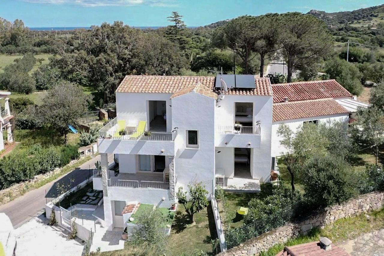 B&B Limone San Teodoro  Extérieur photo