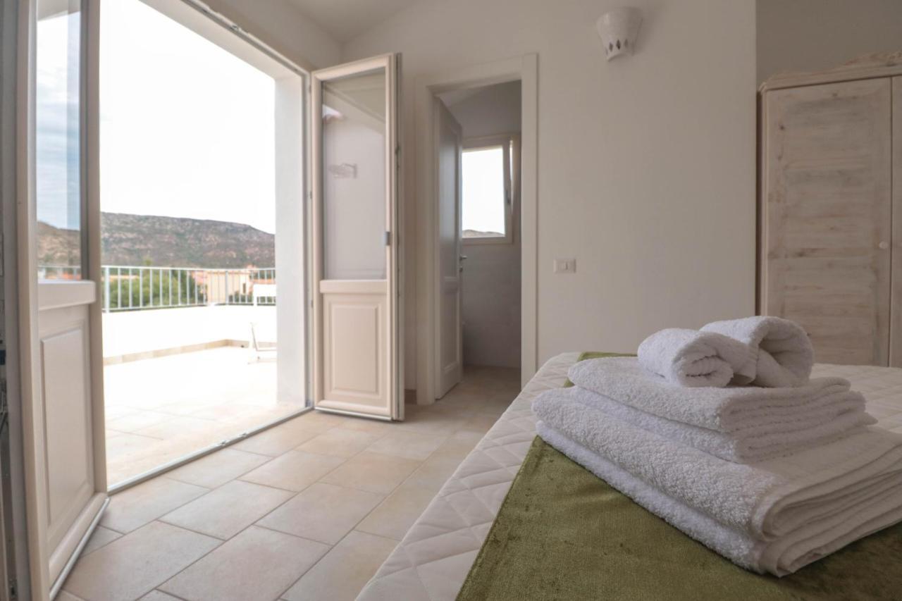 B&B Limone San Teodoro  Extérieur photo