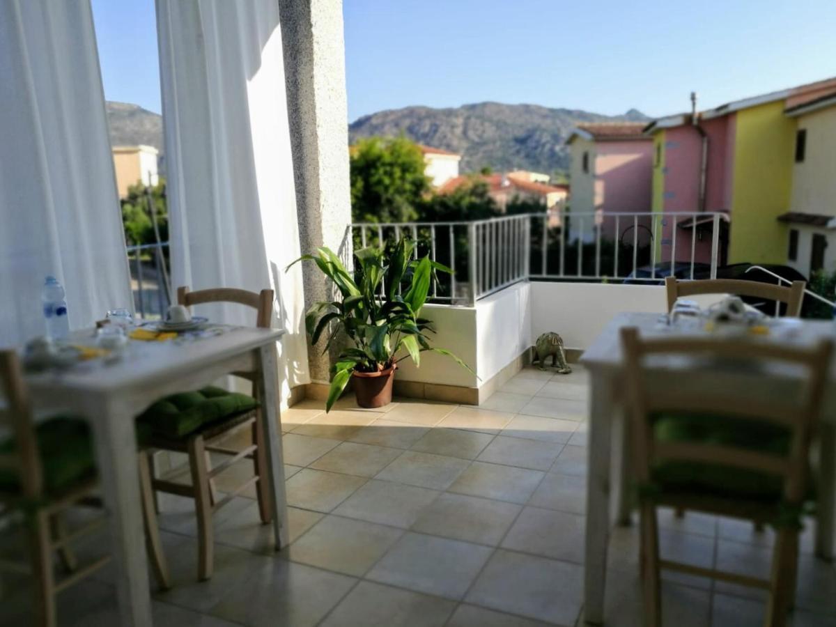 B&B Limone San Teodoro  Extérieur photo